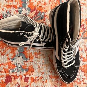Vans Classic Black and White Skate Shoes platform.  EUC.  Some marks from use